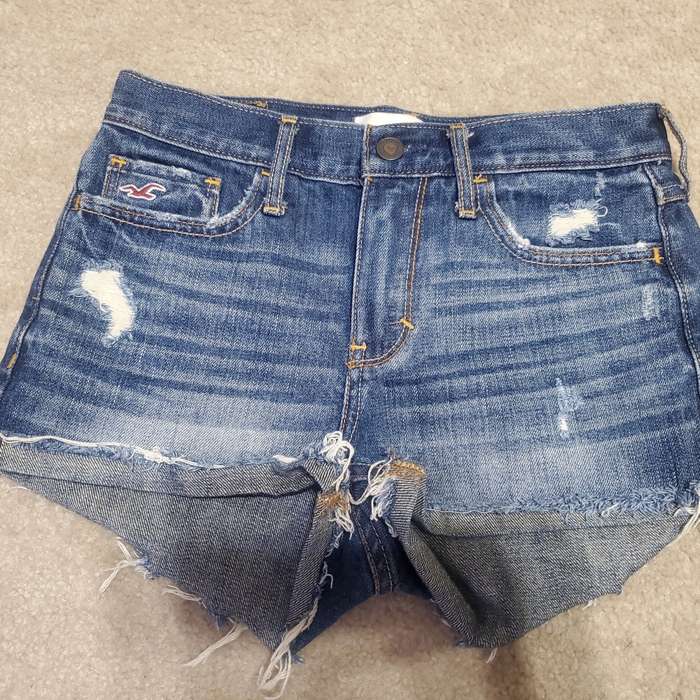 Hollister High Waisted Distressed Denim Shorts Size 0 Womens